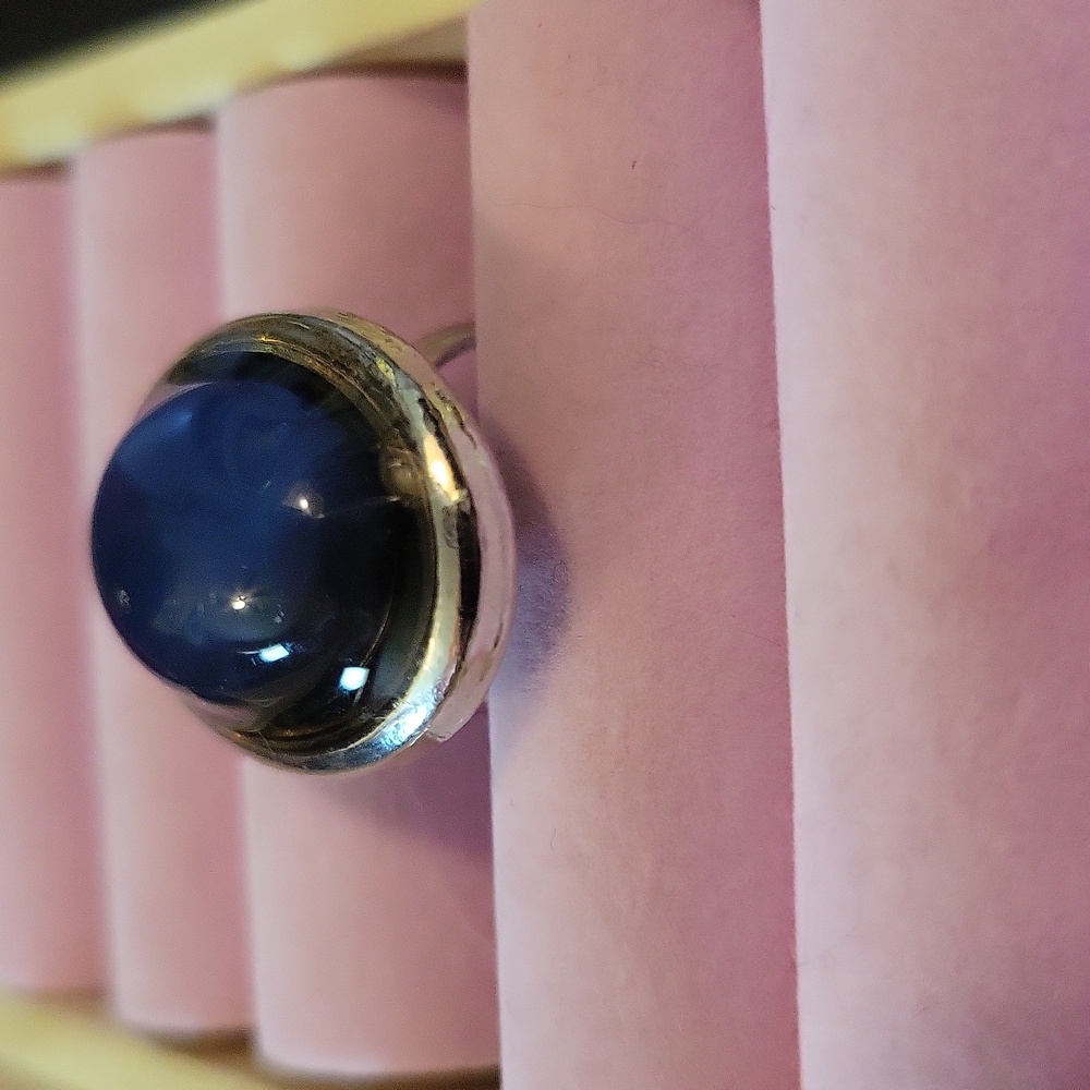Blue ring - Picture 2 of 2